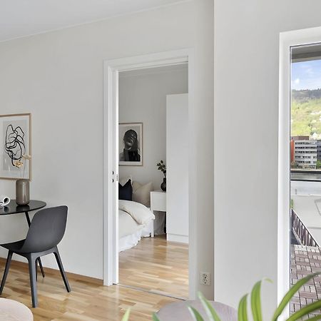 Modern Apartment In The Center Of Bergen Exterior photo